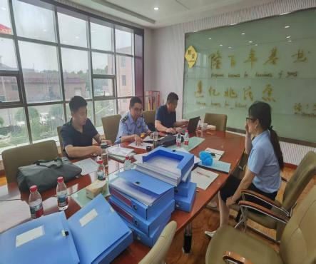 區(qū)應急局聯(lián)合對隆鑫天潤開展安全執(zhí)法檢查